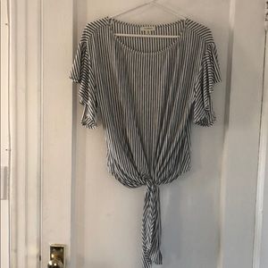 🔵BLACK FRIDAY SPECIAL🔵 tie front striped tee